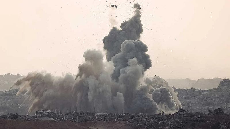 Israeli tanks kill 59 people in Gaza crowd trying to get food aid, medics say