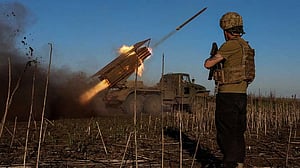 US military delivering some weapons to Ukraine after pause