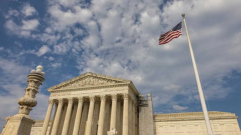 Supreme Court clears way for Trump to pursue mass federal layoffs