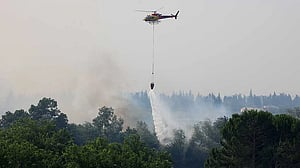 More than 18,000 people in lockdown as wildfire rages in Catalonia