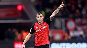 Xhaka too important for Leverkusen to let go, Ten Hag says
