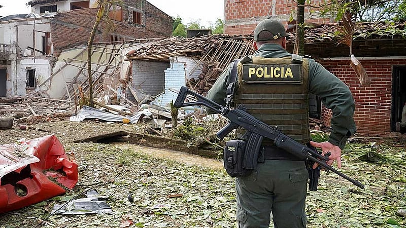 Colombia bomb attacks rock southwest, senator still critical after shooting