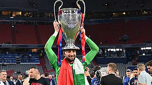 Hard to celebrate PSG's Champions League win over Italian colleagues, says Donnarumma