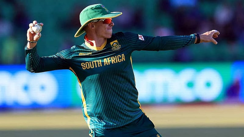 Van der Dussen to lead new-look South Africa in T20 tri series