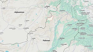 Suicide bombing kills 13 Pakistani soldiers near Afghan border, army says