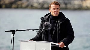 Macron fears regime change chaos as Trump ups threats on Iran
