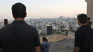 Russia warns US not to help Israel militarily against Iran