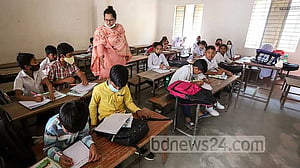 DSHE orders educational institutions to abide by hygiene rules to stop COVID spread