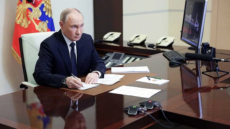 Putin openly questions peace talks after blaming Ukraine for deadly bridge attack in Russia