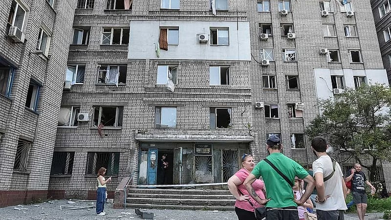 Russian missile attack kills 17 as Zelensky presses NATO allies for support