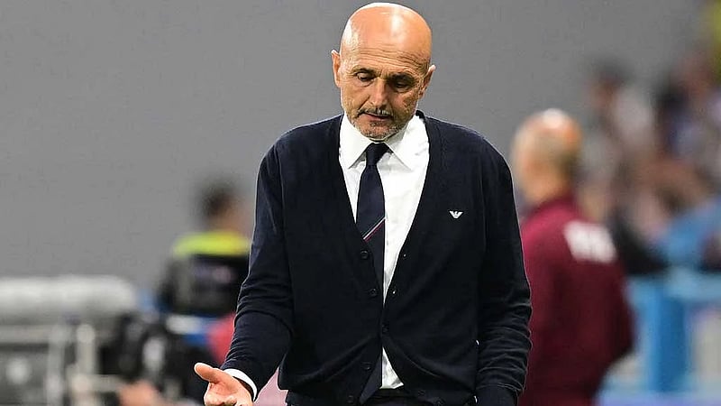 Italy not in a good place for successor, says sacked Spalletti