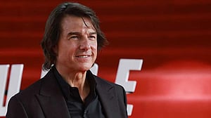 Tom Cruise, Dolly Parton to receive honorary Oscars