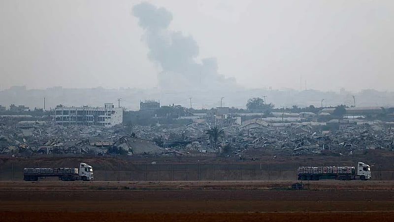 Israeli military kills 4 near aid distribution site in south Gaza, medics say