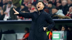 Leverkusen ready to pile pressure on league leaders Bayern, says Alonso