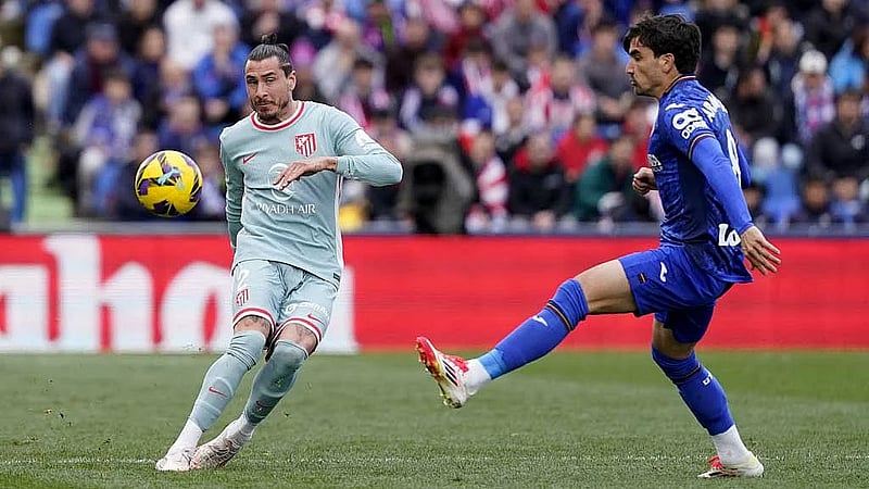 Arambarri double as Getafe fight back to shock Atletico