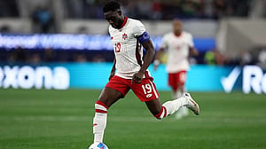 Bayern fume over Davies' injury on international duty with Canada