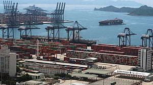 China hits back on US port fees with retaliatory levies
