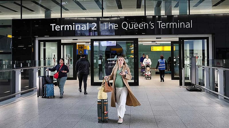 Heathrow Airport orders probe into shutdown as travellers endure days of disruption