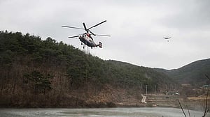 South Korea battles worst ever wildfires as death toll hits 28