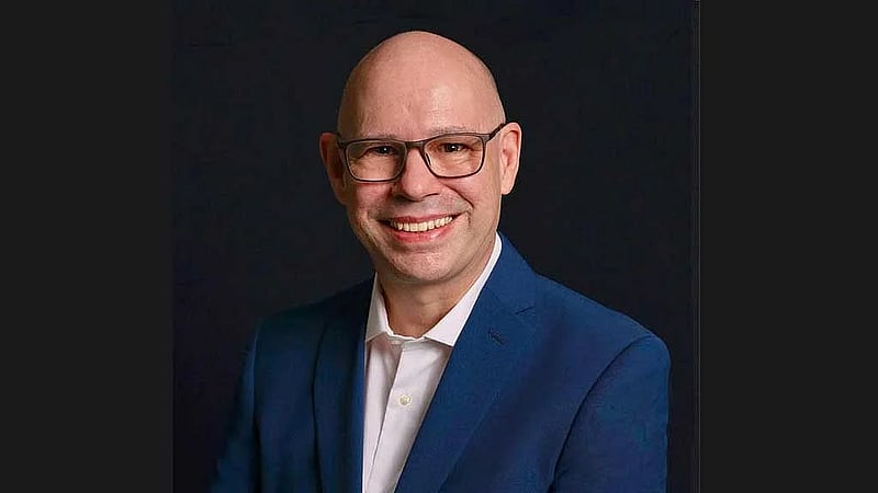 Banglalink appoints telecom veteran Johan Buse as new CEO