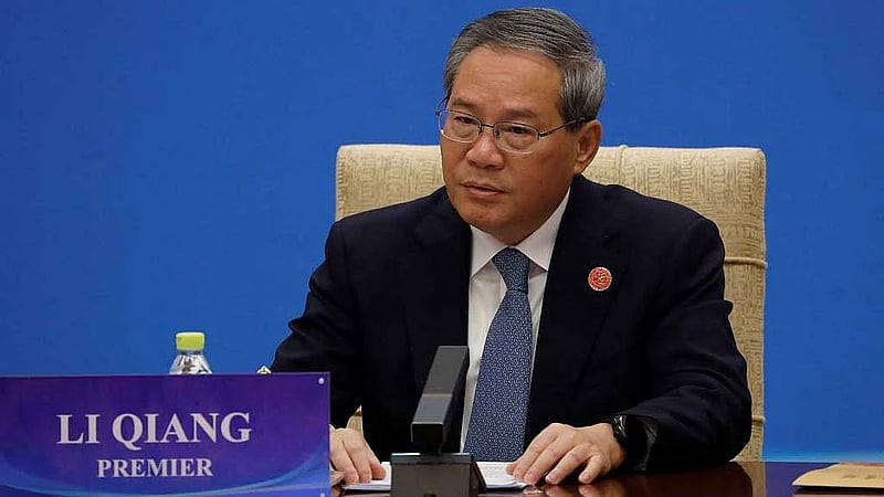 Chinese premier warns of 'rising instability' at key business forum