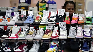 Nike to post worst revenue fall in 5 years on stagnant demand