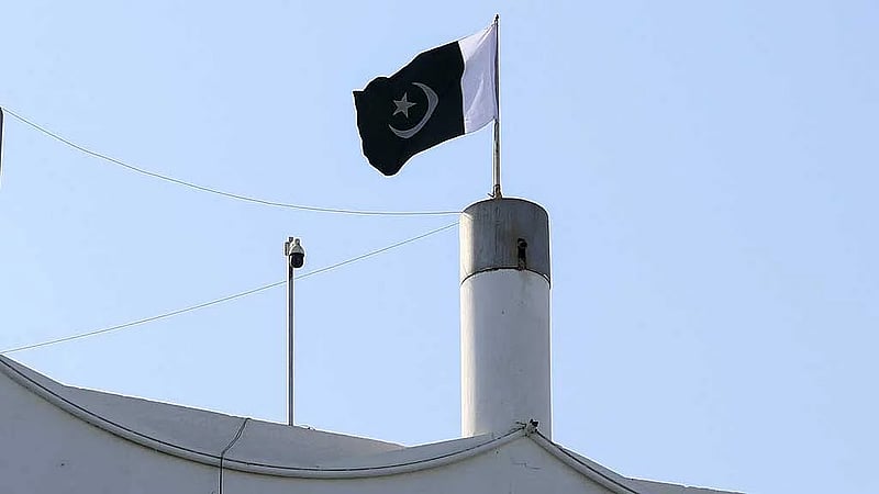 Pakistan nearing $4.4bn loan to ease power sector debt