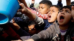 Israel says it needs deal on freeing hostages to extend Gaza ceasefire
