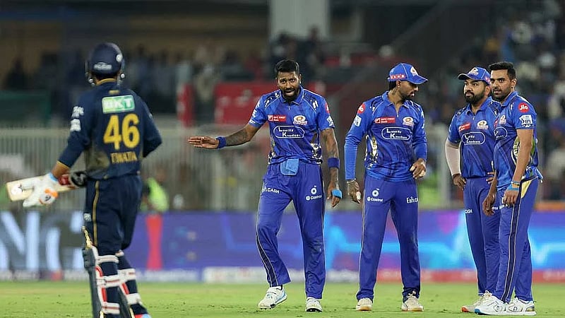Pandya wants batters to step up for stuttering Mumbai