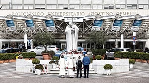 Pope Francis, starting fourth week in hospital, showing improvement, Vatican says