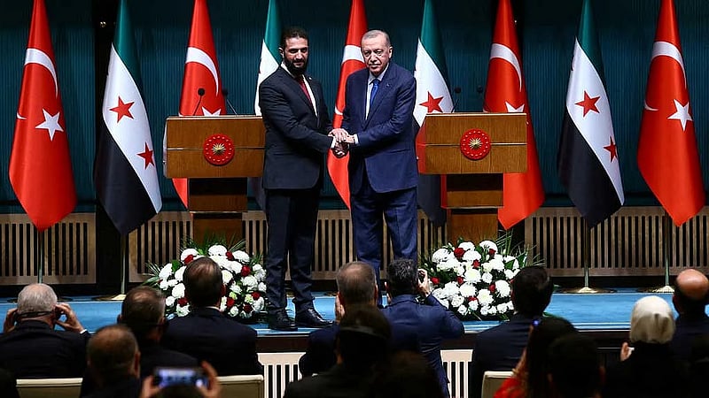 Turkey backs Sharaa's stability efforts, Erdogan says amid Syrian violence