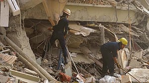 Thai woman gives birth to baby girl amid chaos of earthquake