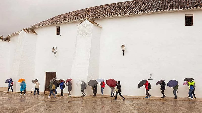 Heavy rains hit Spain for third consecutive week, hundreds evacuated