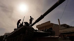 Syrian troops exchange fire with Lebanese army, armed groups in northeast Lebanon