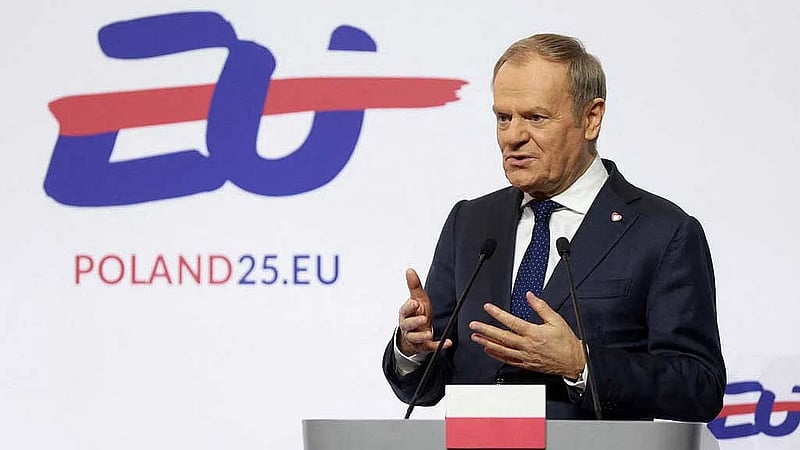 Polish PM Tusk cautions 'friends' against arrogance after Starlink spat