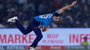 England's Wood undergoes knee surgery, set to miss India series