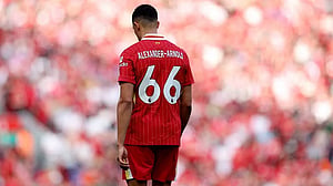 'This is not us': Klopp switched off TV when Liverpool fans booed Alexander-Arnold