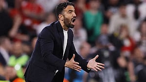 Amorim offers to quit if Man United board want new boss