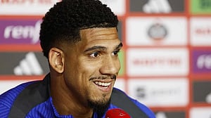 Barcelona manager Flick confident Araujo will stay next season