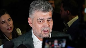 Romania PM resigns after far-right wins first-round of president vote