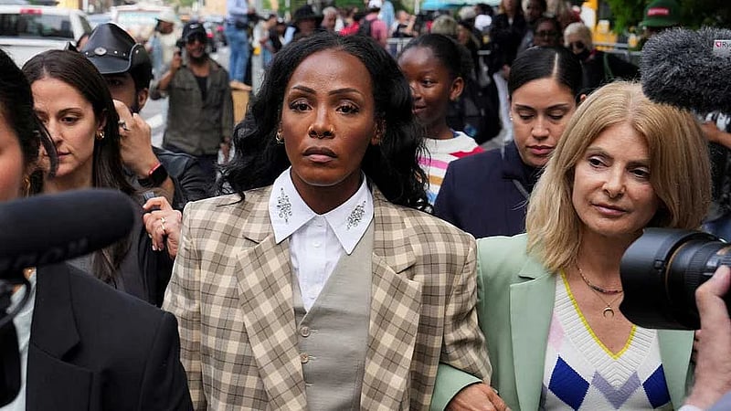 Pop singer testifies Sean 'Diddy' Combs abused girlfriend