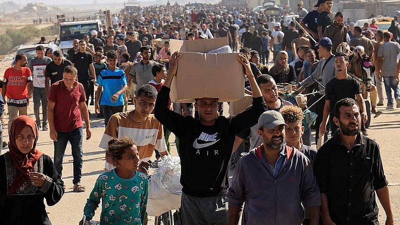 Palestinians storm US-backed aid centres despite concerns over checks