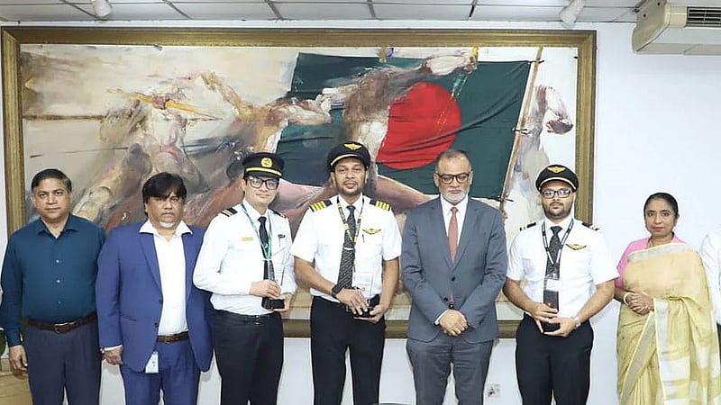 Bangladesh honours captain, crew of Biman flight for landing safely after losing rear wheel