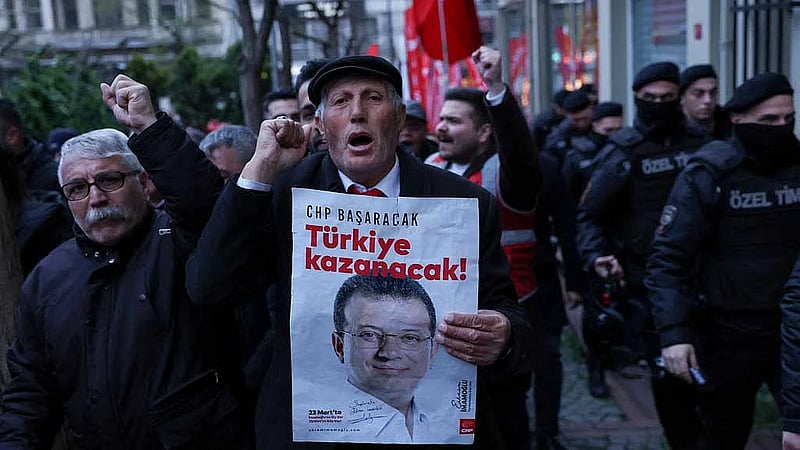 Jailed Istanbul Mayor Imamoglu's X account blocked in Turkey