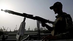 US offers to help India and Pakistan start talks, G7 also urges dialogue