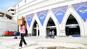 India suspends IPL for a week, Pakistan postpones games amid conflict