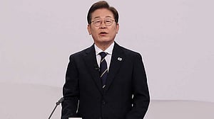 South Korea presidential candidate Lee says to restore hotline with North Korea