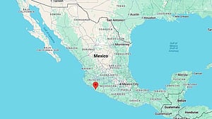Mexican security forces kill 12, arrest 9 in raid on alleged gang site