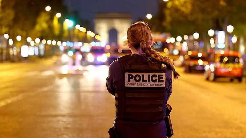 Paris to deploy 5,400 police for Champions League final