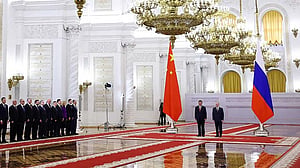 At Kremlin talks, Putin and Xi cast themselves as defenders of world order